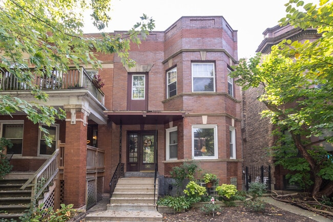 Building Photo - 1451 W Thome Ave Unit 2