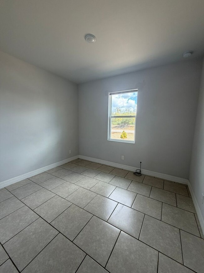 Photo - 1129 San Cristobal Ave