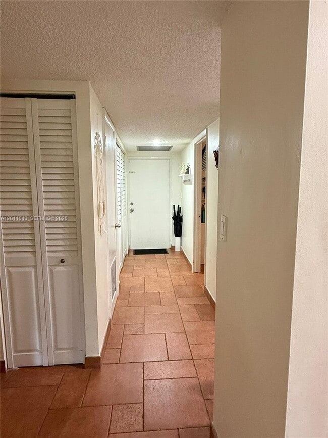 Photo - 20441 NE 30th Ave Unit 116-9