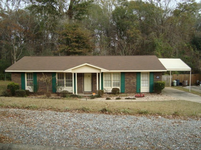 Brick 3bedroom/2bathroom home - Brick 3bedroom/2bathroom home