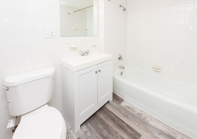 Photo - Lakewood Apartment in Whitneyville