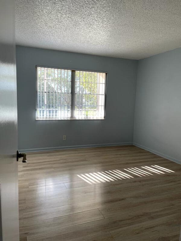 Photo - 3034 Ellesmere B Unit 3034