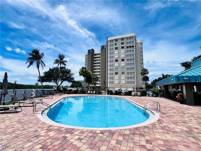 Building Photo - 25 Bluebill Ave Unit 1002 Rental