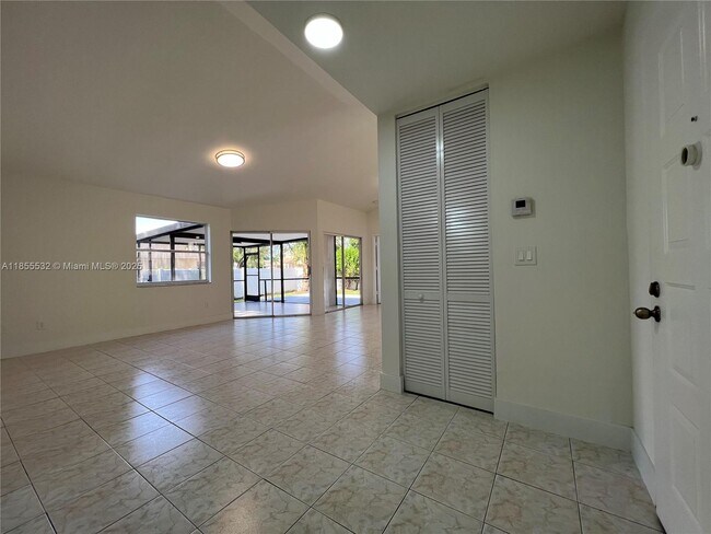 Photo - 12004 NW 13th St