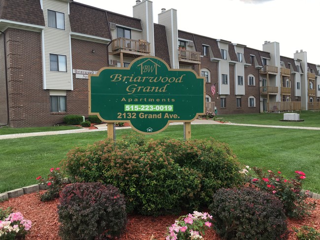 Briarwood Grand Apartments - Briarwood Grand Apartments