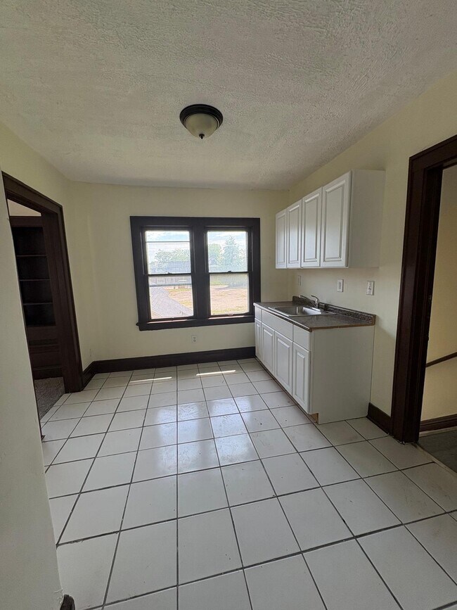 12920 Harvard Ave Unit 2