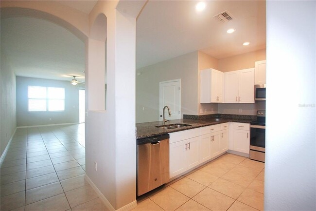 Photo - 812 Royal Empress Dr