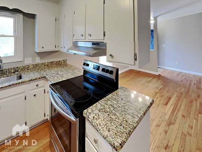 Photo - 7954 Tiburon Cir