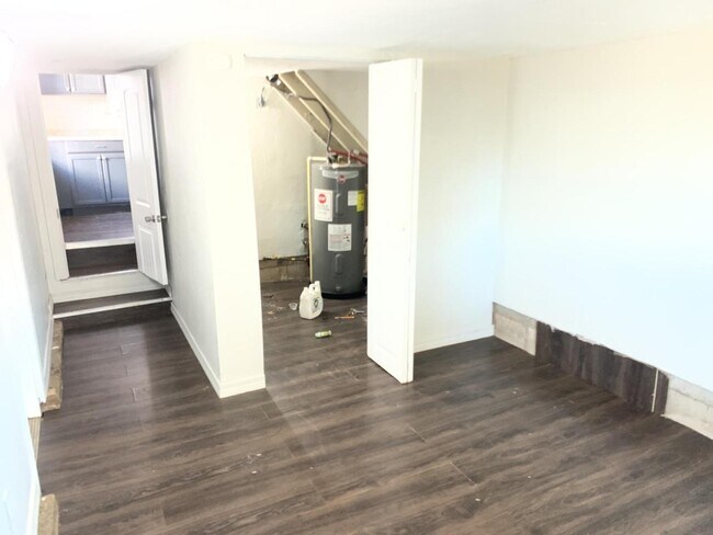 Photo - 1221 NE 42nd St