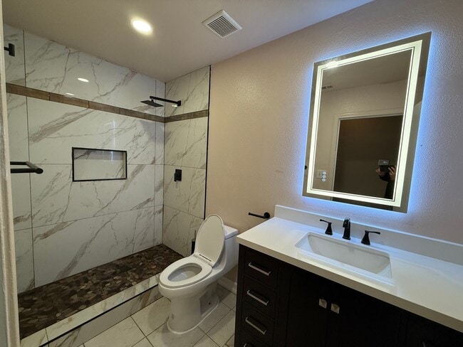 Photo - Charming 4-Bedroom Home in Delano!