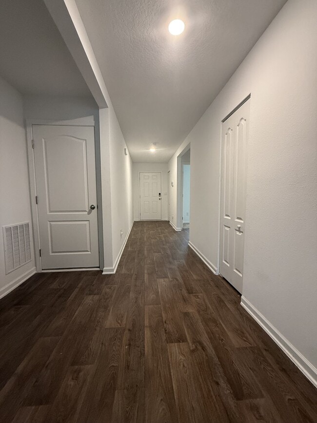 Photo - 350 Ardila Cir