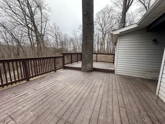 Photo - 542 Wagon Trail Rd