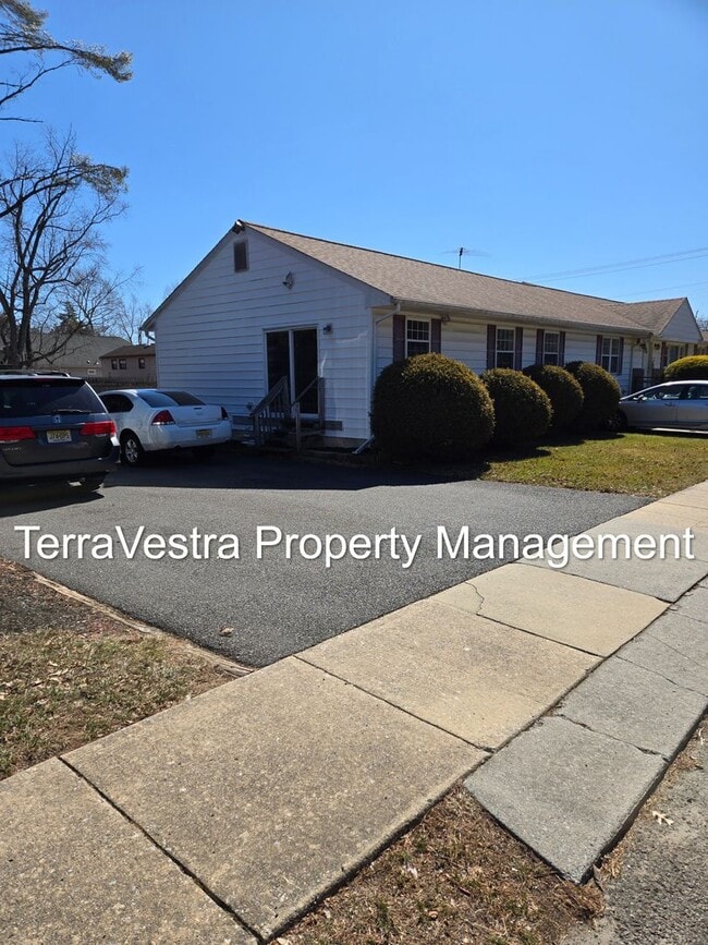 123 Harvard Rd S