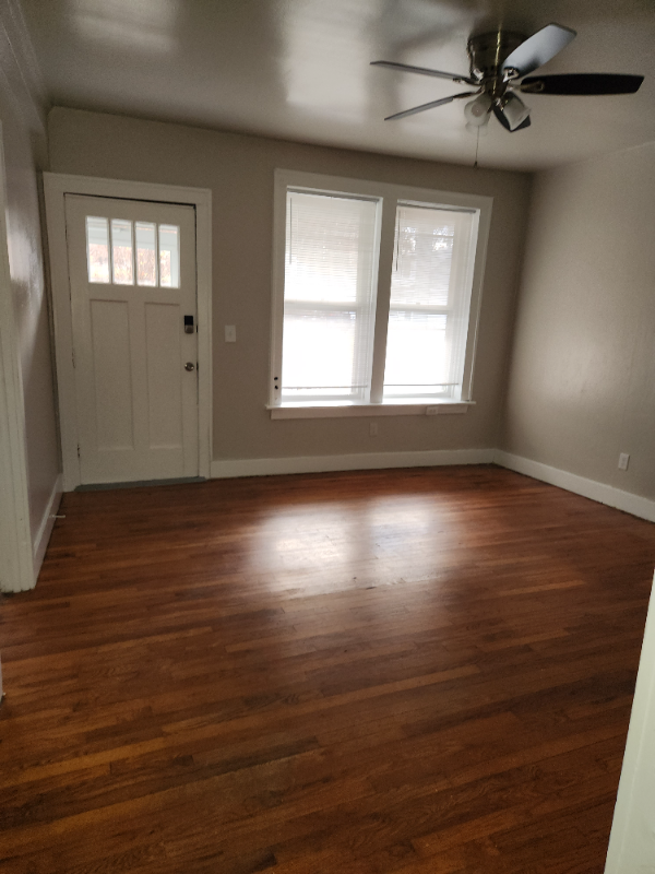 Photo - 9 Lakeview Ave Unit 1