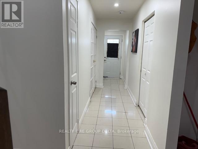 Photo - 2783 Kingsberry Crescent