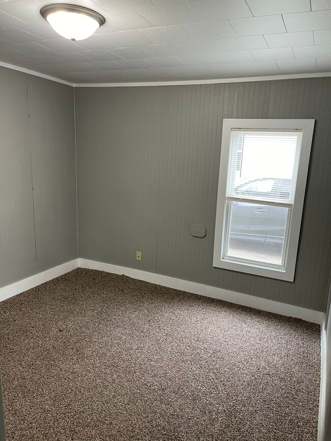 Photo - 751 Vine Ave