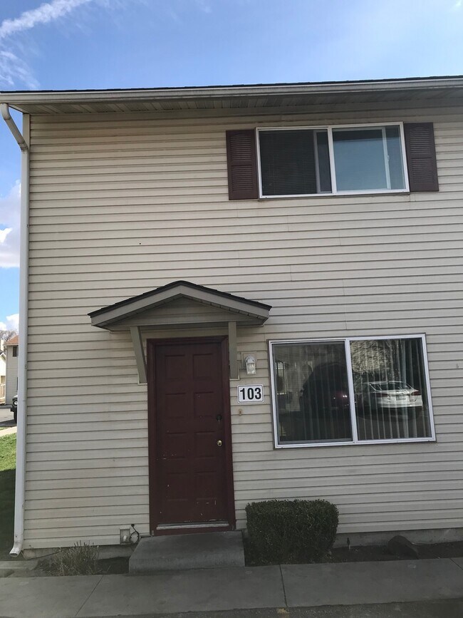 Photo - 1220 S Juniper St Unidad 103