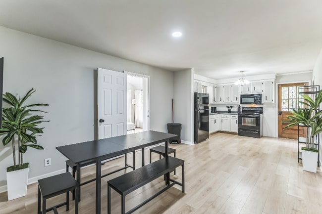 Photo - 2265 Wildwood Dr