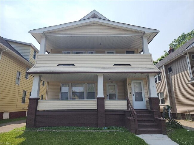 Building Photo - 1306/1308 E 134 Unit 1306 E 134 (UP)