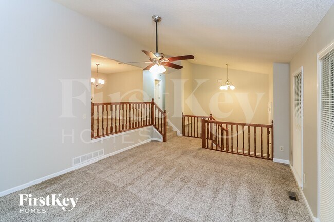 480 Holland Rd