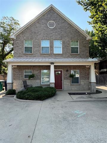 Photo - 918 Bernard St Townhome