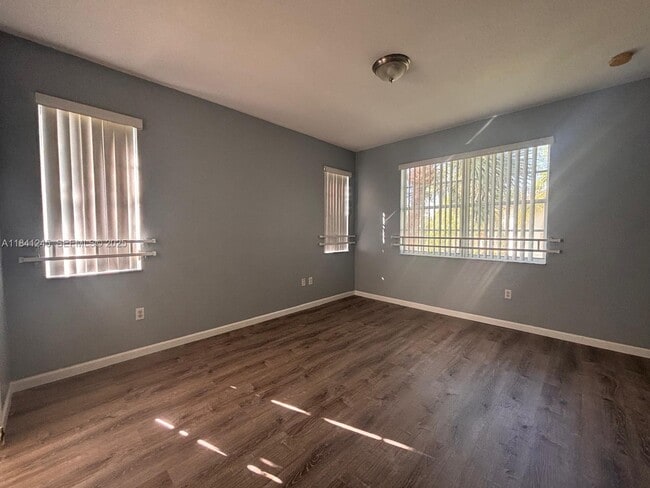 Photo - 8491 SW 27th St