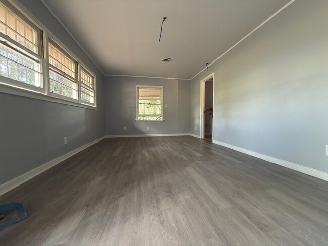 Photo - 2827 Brewton St
