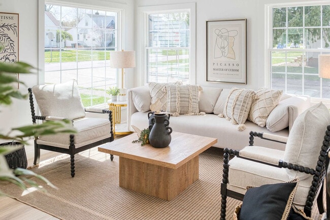 Photo - 2716 Lincoln Ave Unit ID1288912P