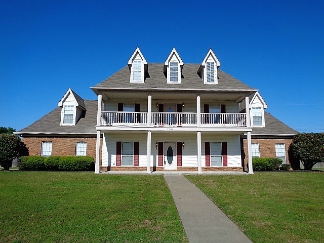 Building Photo - 7986 Oak Pebble Cv