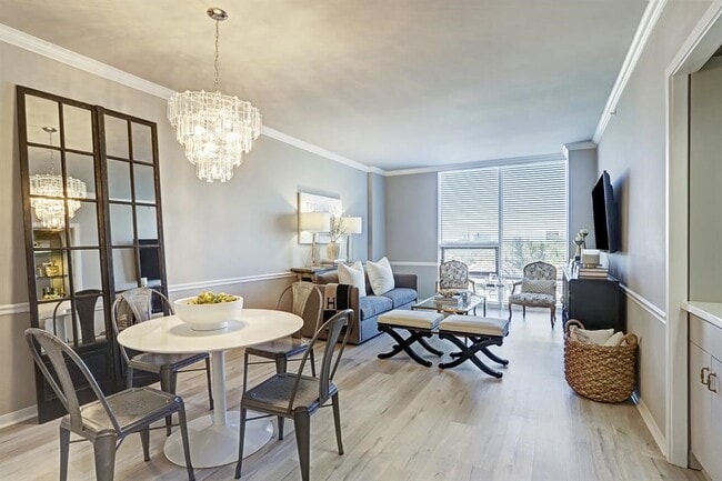 Photo - 5100 San Felipe St Condo Unit 51E