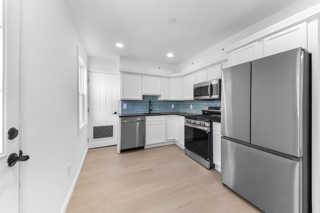 Photo - 80 Ferry St Condo Unit 2