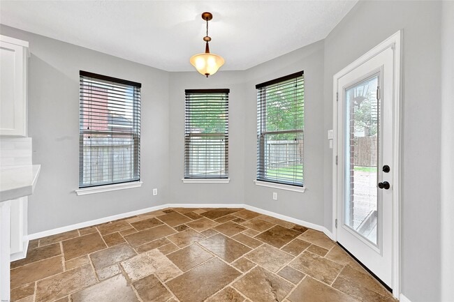 Photo - 10219 Sable Trail Ln