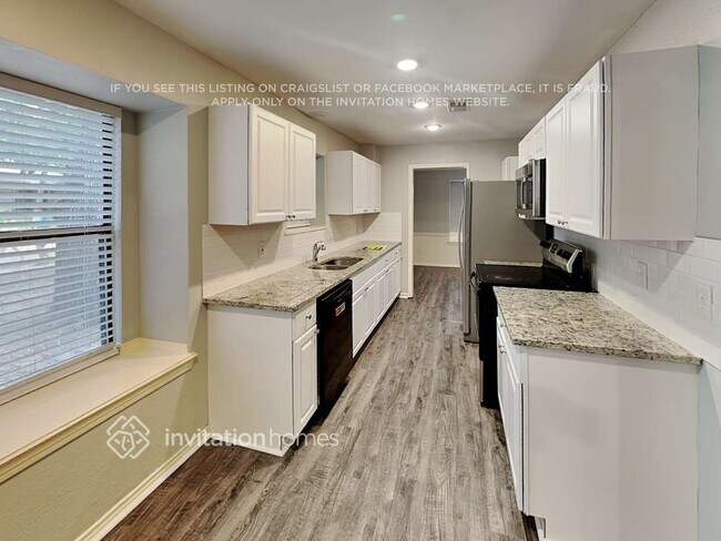Photo - 3803 Double Oak Ln