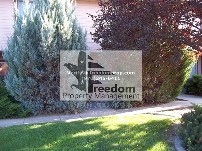 Photo - 2150 College Pl