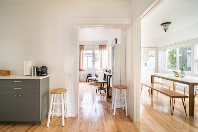 Photo - 716 Sunset Ave