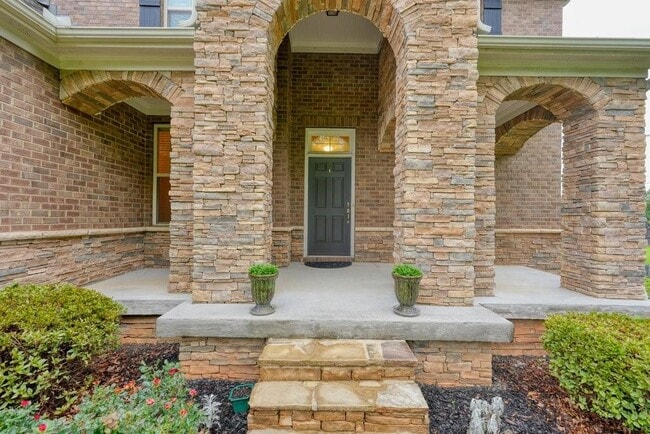 1010 Chelsey Way