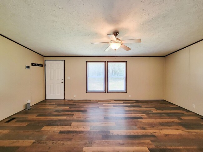 Photo - Cozy and Adorable home 4 bedroom 2 bath ho...