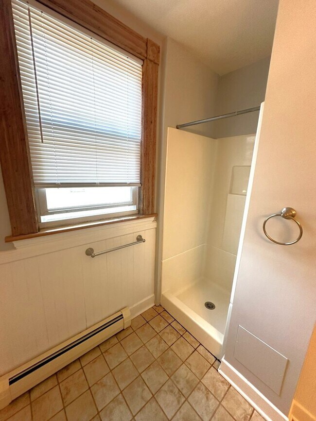 Photo - 234 Pearl St Unit APT 7