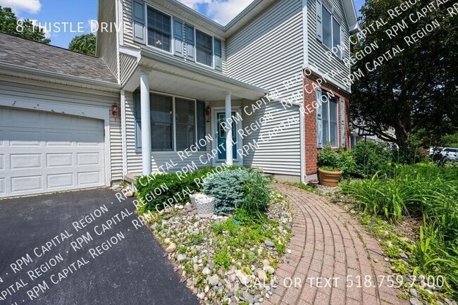 Photo - 8 Thistle Dr