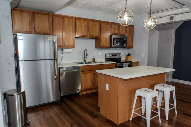 Building Photo - 401 W Shoreline Dr Unit 97 Rental