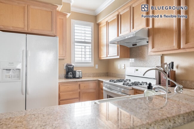 Photo - 260 Parc Pl Dr