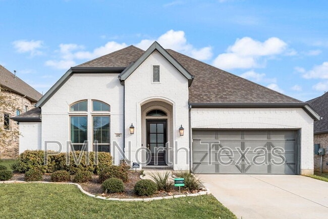 Photo - 332 Oak Hollow Way