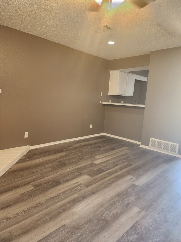 Photo - 113 S Las Vegas Trail