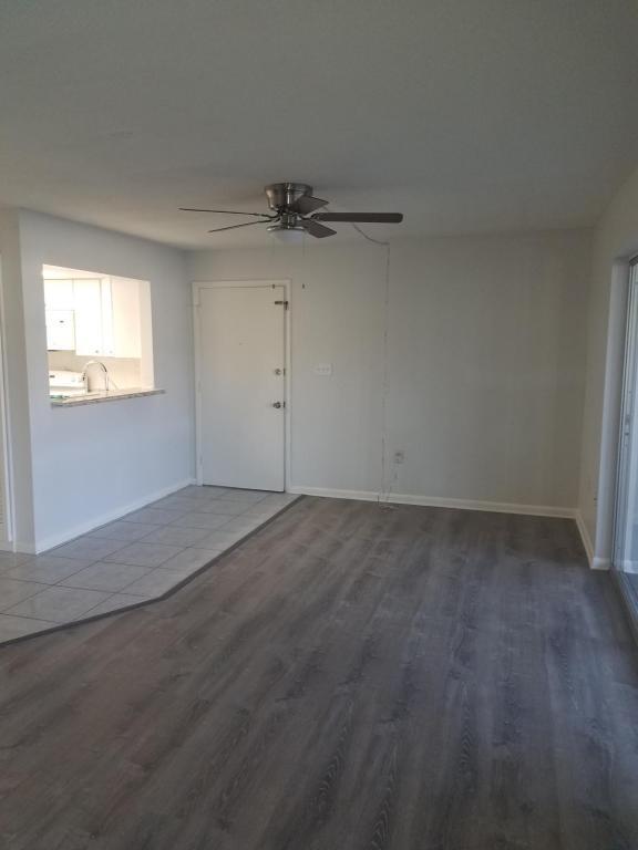 Photo - 4854 Marine Pkwy