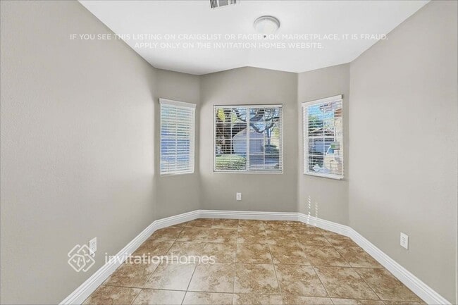 Photo - 4432 Meadowlark Wing Way