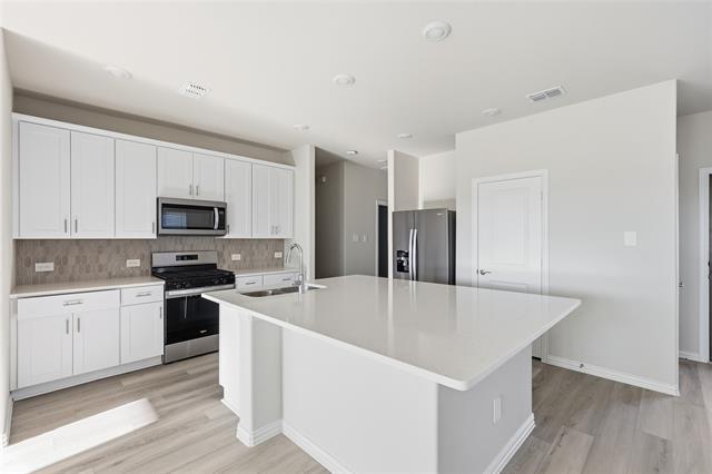 Photo - 609 Clover Crk Dr