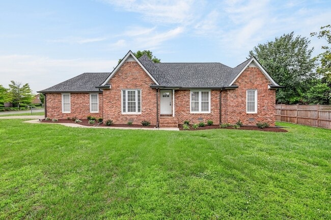 1015 Brinkley Rd