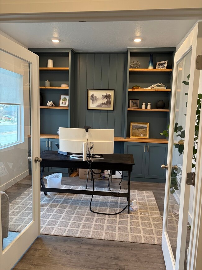 Photo - 1583 E Star Spgs Dr