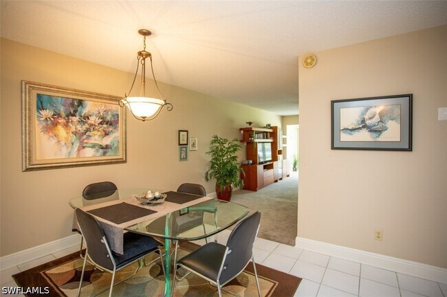 315 St Andrews Blvd Unit A25