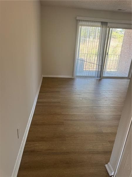 Photo - 3256 Covington Dr Apartamento